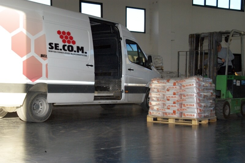 se.co.m_srl_magazzino